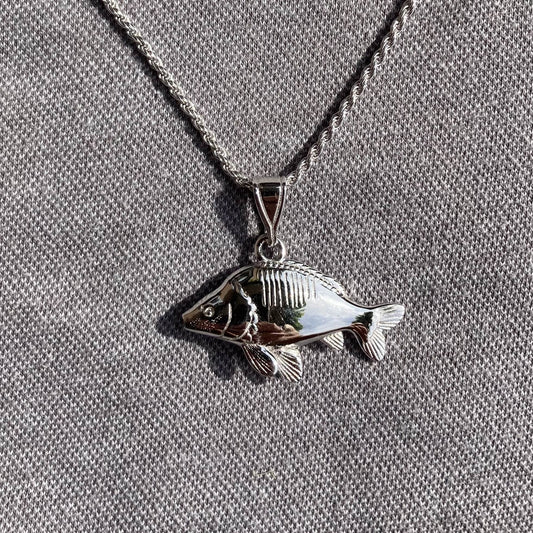 Karpfen Halskette für Angler von Urban & Fisher