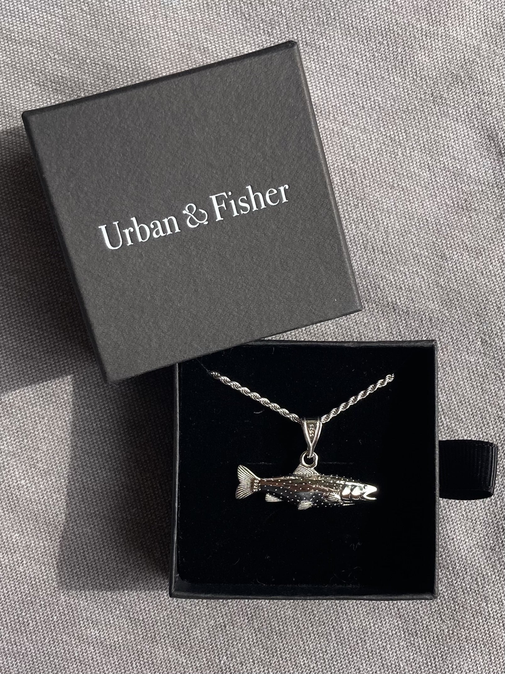 Fishing necklace trout Urban & Fisher